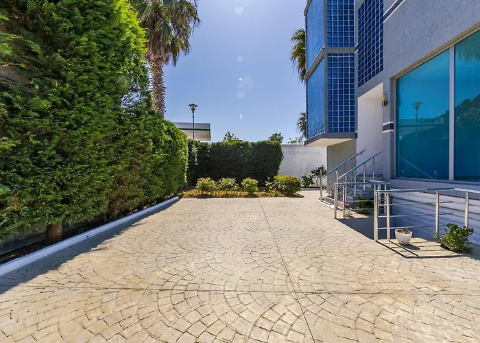 Apartment Serene With Balcony By Pikhost *